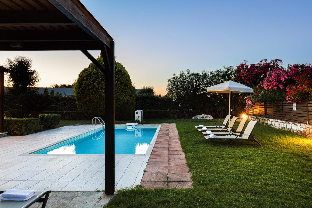 Kalimera Villas Adelianos Kampos Eksteriør billede